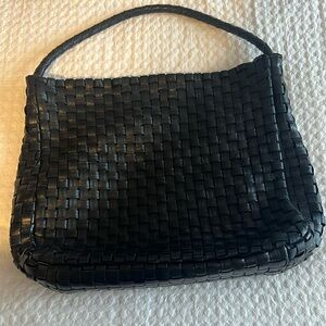 Desmo Italian leather shoulder bag